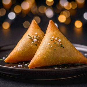 Chicken Samosa (2 Pcs)